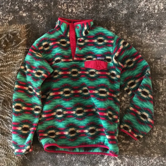 patagonia patterned quarter zip